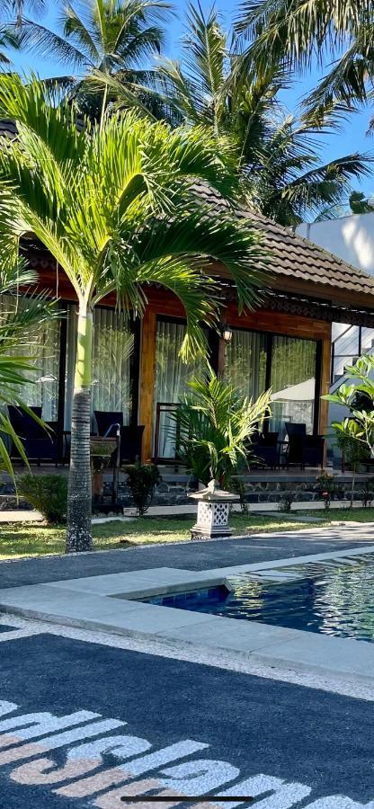 Red Island Villas Banyuwangi  Bagian luar foto
